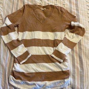 Womens sweater size medium